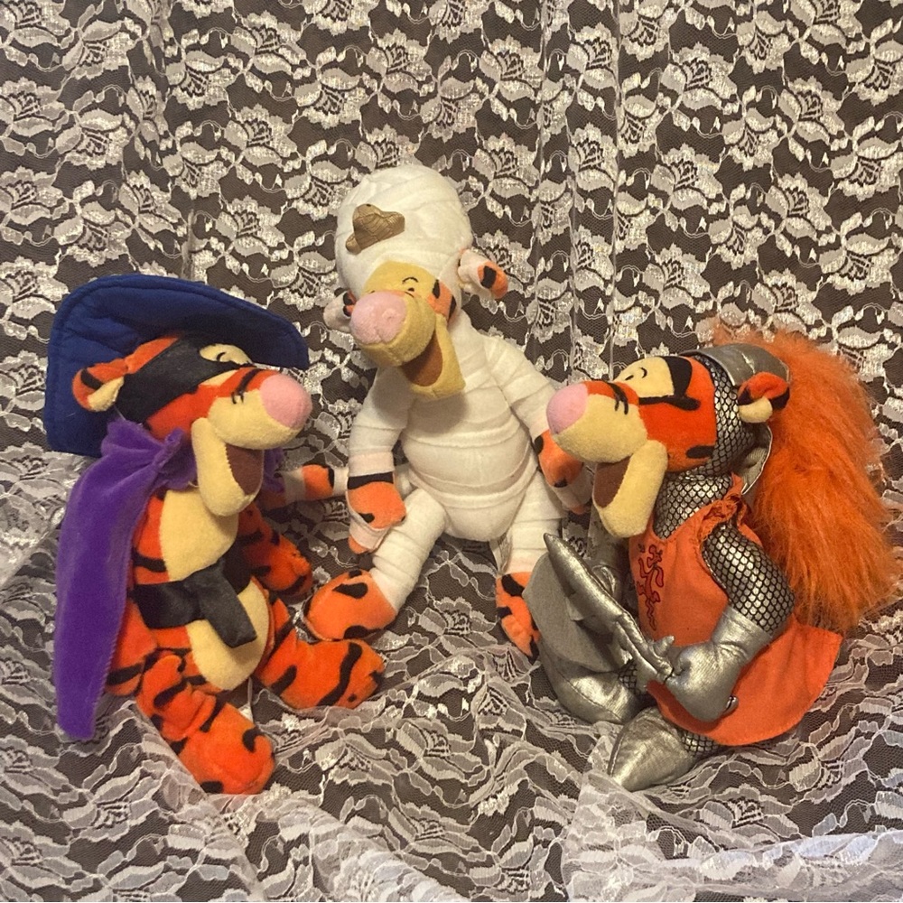 Halloween Tigger Beanbag Plush Bundle